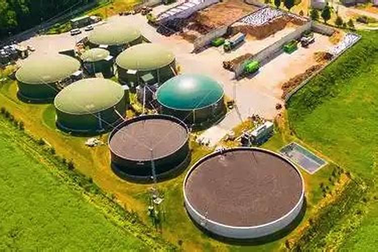 问下,沼气池里面的水能浇花吗？能的话要怎么使用,比如计量,要不要在发酵...