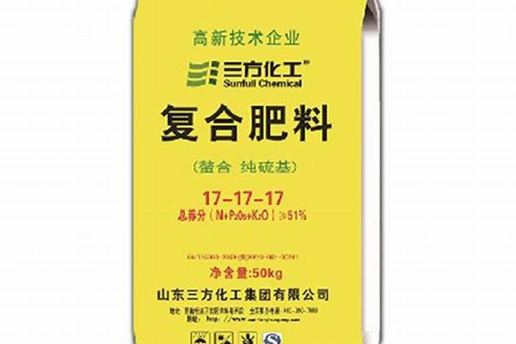 请问硫酸钾复合肥和硝硫基复合肥的区别？哪个用在果树上好？谢谢