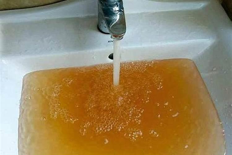 小麦灌浆期喷施什么叶面肥好