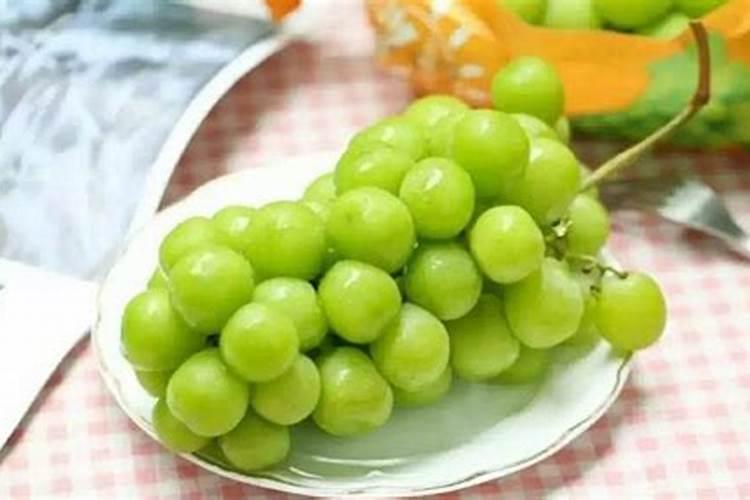 绿豆开花时能喷叶面肥