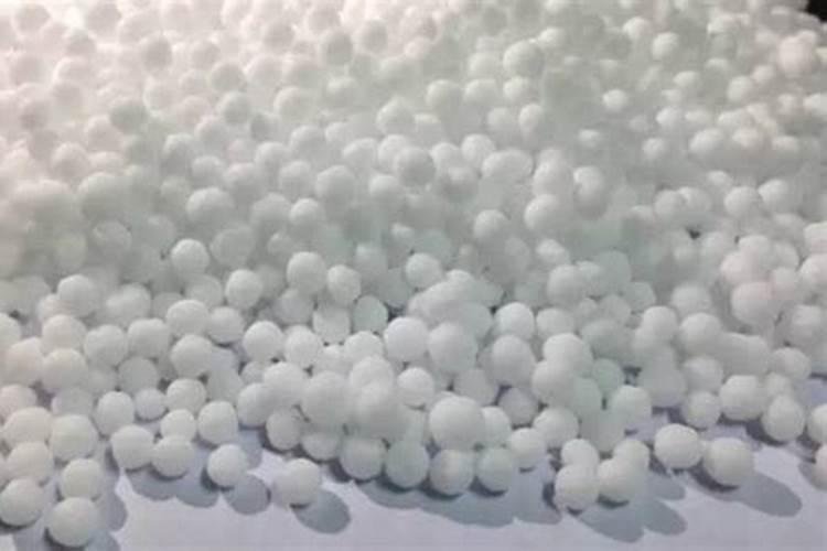 荔枝下膨果肥应该注意些什么？