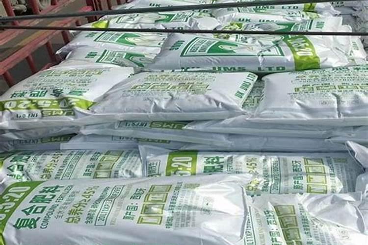 撤可以富3个17硫酸钾水溶肥多少钱一吨？