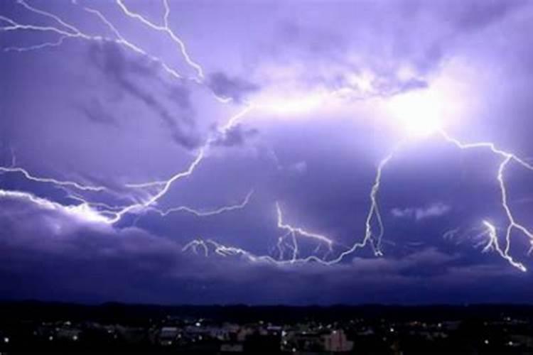 葡萄采果后施什么肥