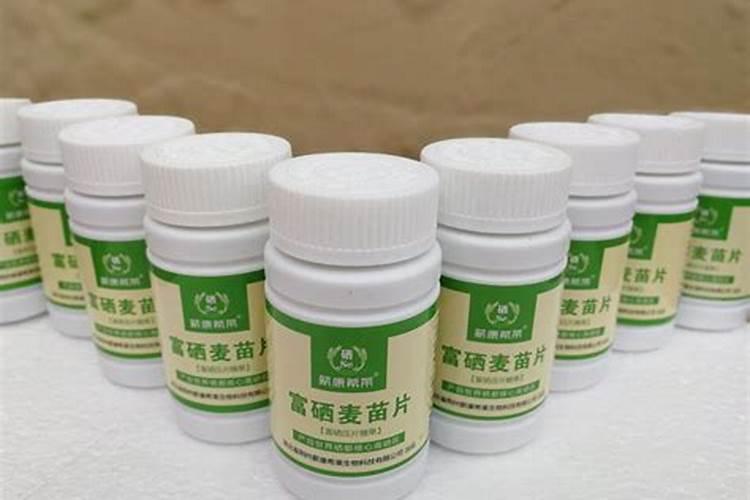 芹菜间苗后冲什么肥料