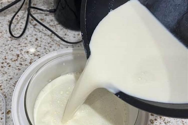 铁海棠的养殖方法和注意事项,夏季施肥并花后修剪