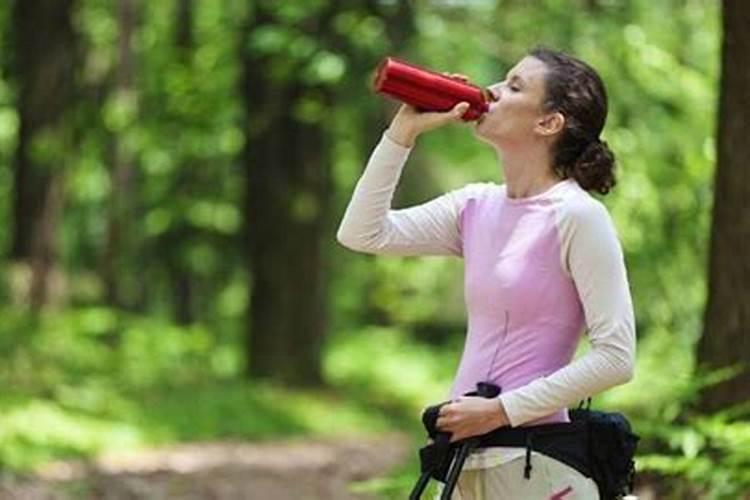 油性丙烯酸漆为什么流平会不好？