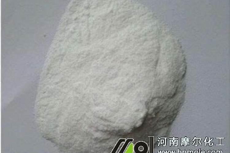 如果用尿素做叶肥的话,兑水的比例大概是多少？