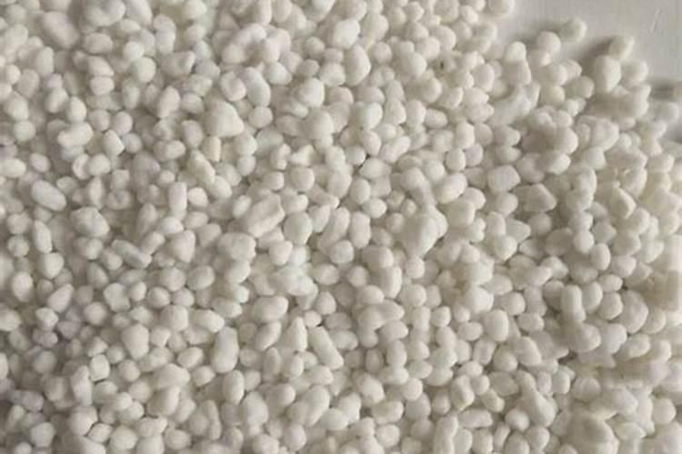 生姜出苗后用什么肥料