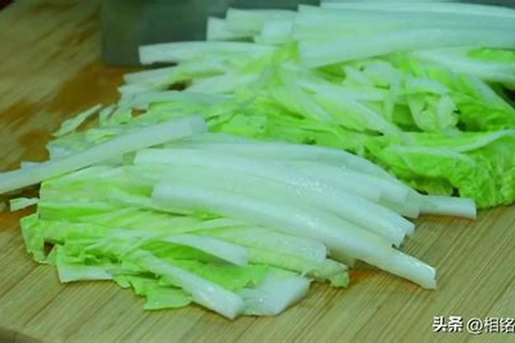 硝酸遇水放热吗