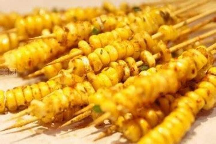 红四方玉米专用复合肥多少钱一吨？