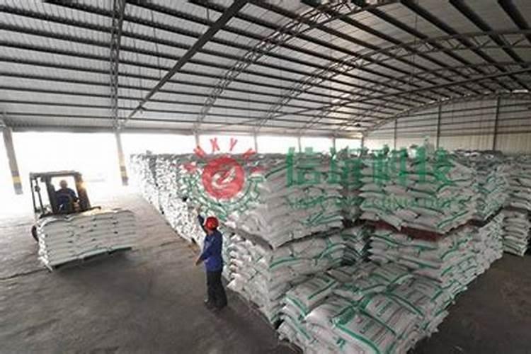 氨基酸叶面肥果树涂杆枝术怎么操作？