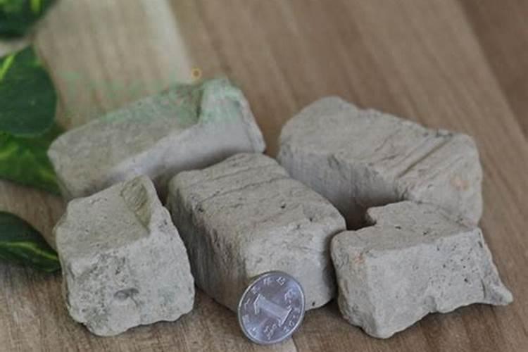在土壤上施用石灰当肥料有什么作用
