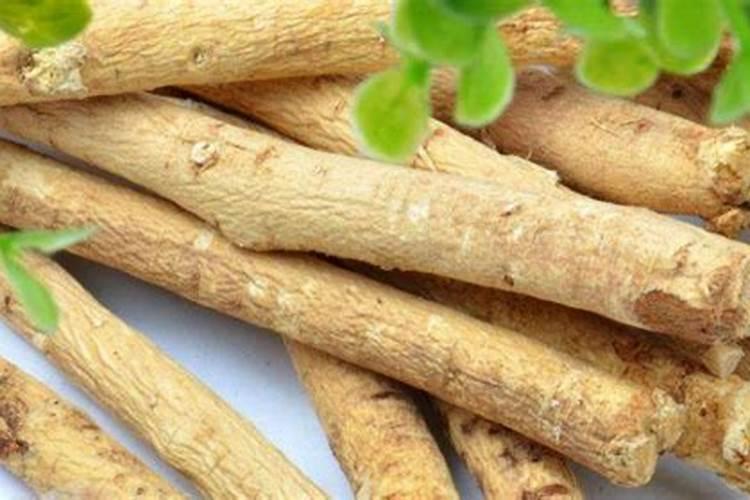 颗粒尿素能和锌肥溶液混用吗？怎么配比。