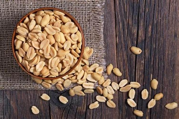 花生米埋土可做肥料吗