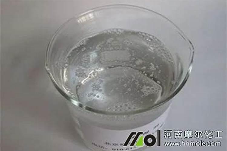 娃娃姜的叶片是耷拉着长的吗