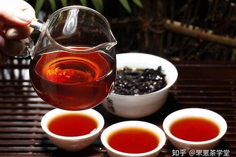 果树施肥离树干多远最好？