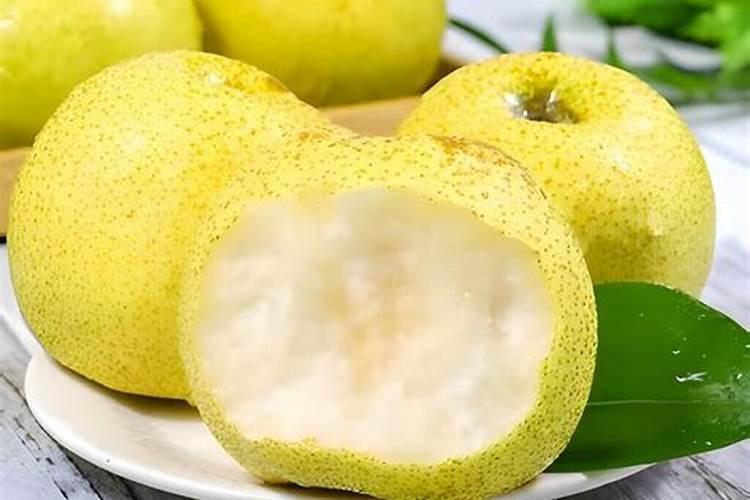 八月份红香酥梨已经解完还用不用追追肥尿素？