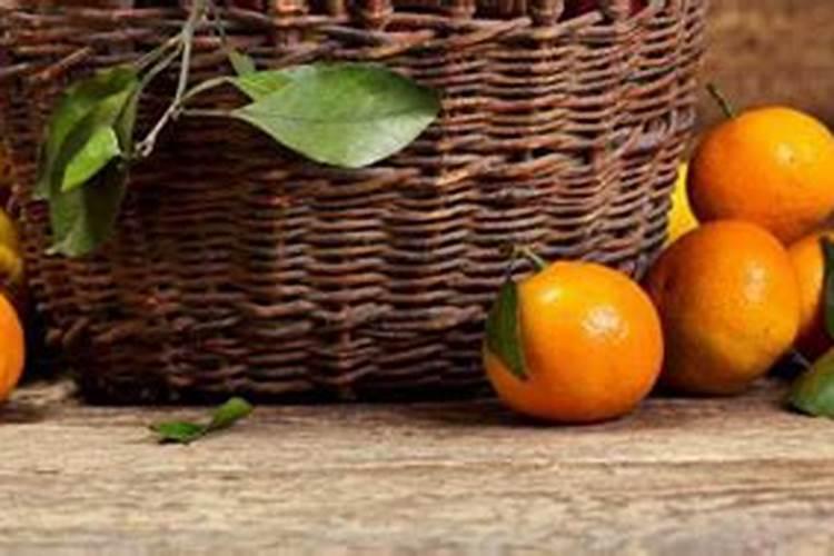 农业黑尿素与白尿素有啥区别？