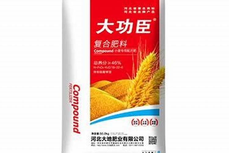 硫磺三唑酮能和叶面肥混在一起用吗