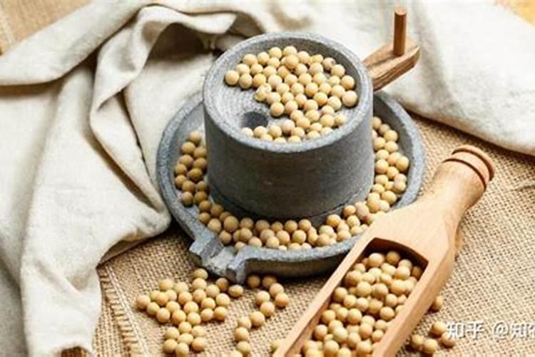 怎样用黄豆做肥料,煮多长时间可以阻止其发芽