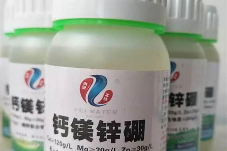 杏树喷施硼肥最佳时间？