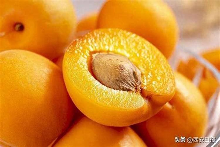 83黄桃用啥肥料彭大快？