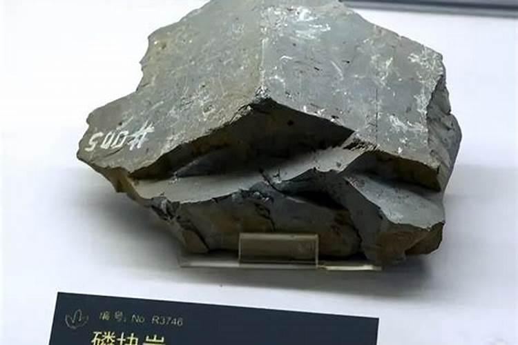 柴胡基肥和追肥应该施什么肥？