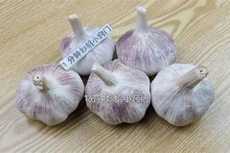 大蒜叶面肥喷什么肥最好