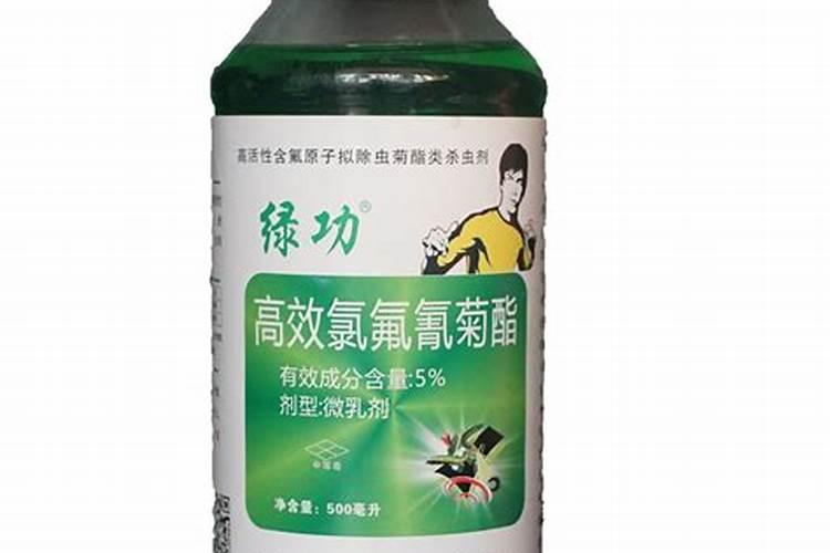 种植小麦,除草剂和硼肥混合使用,作用对象是小麦还是杂草？