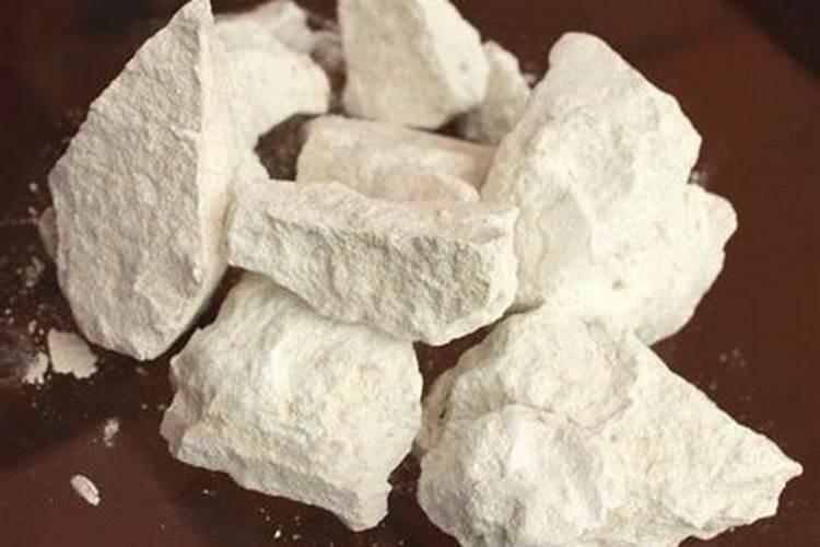 果树春季种植与施肥方法