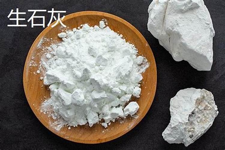 尿素和氮肥,哪个给果树施肥的效果好？为什么？