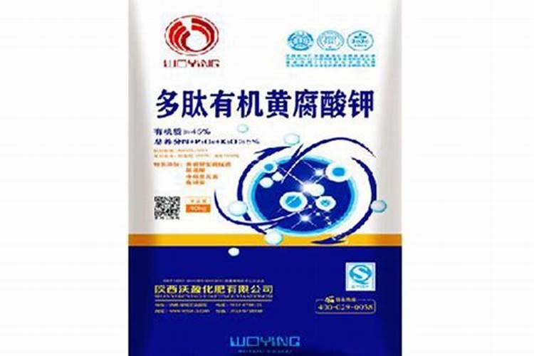 播种玉米种子时已和复合肥一起施了,现在还用施尿素肥料吗？