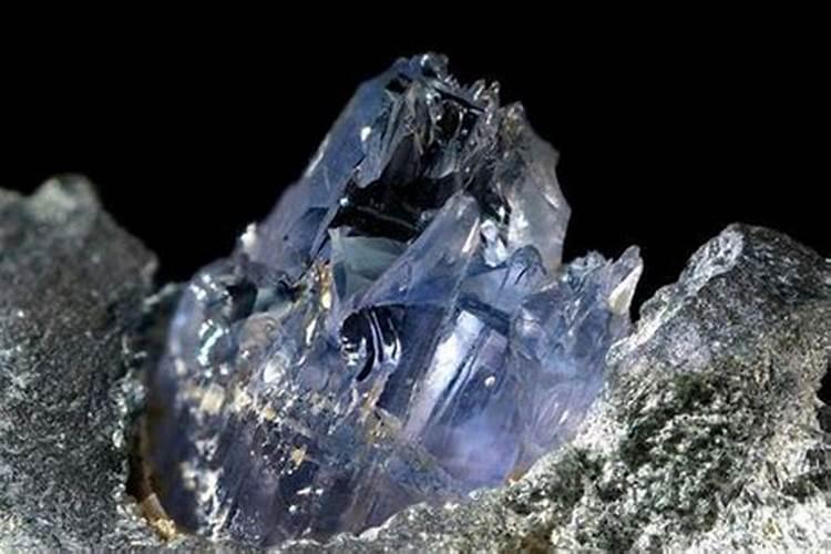 请问？哪个国家的硼肥比较好？