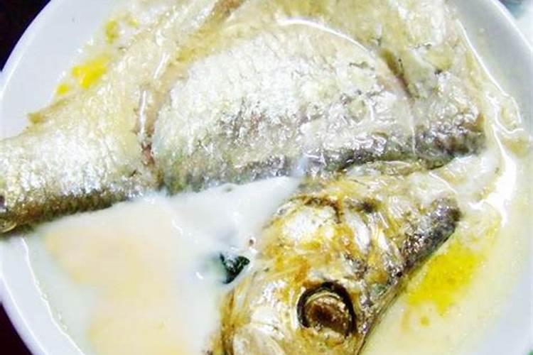 鱼蛋白为什么会发臭？