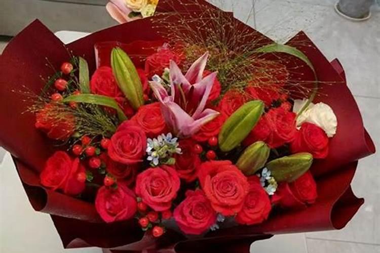 玫瑰花多久施一次肥,要施什么肥料