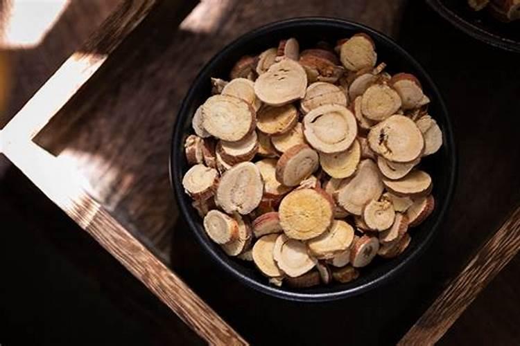 种植百香果出现萎果,有什么好办法解决呢？