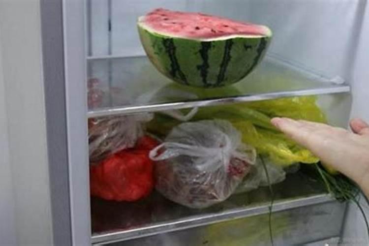 硝酸磷肥不下雨可以施小麦吗？
