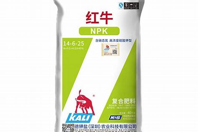 招财树多久浇一次水要浇透吗？