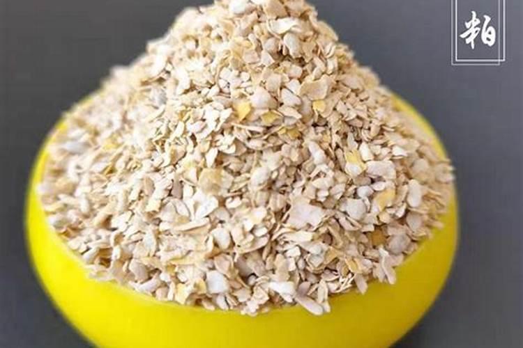 3种花正孕蕾,给它补上1种肥,花苞长满枝头