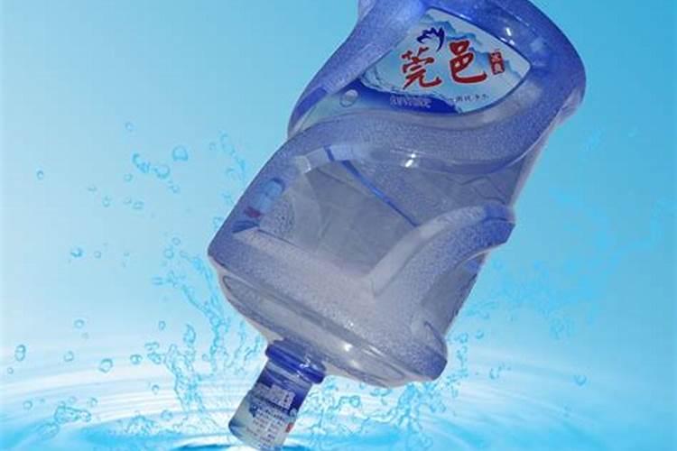 1斤水溶肥兑多少水