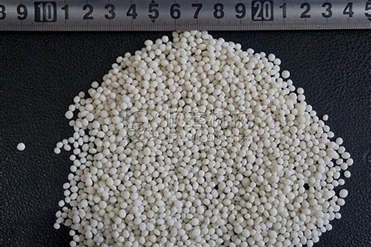 泡制的烟叶水喷雾治蚜虫对茄子会造成毒害吗？