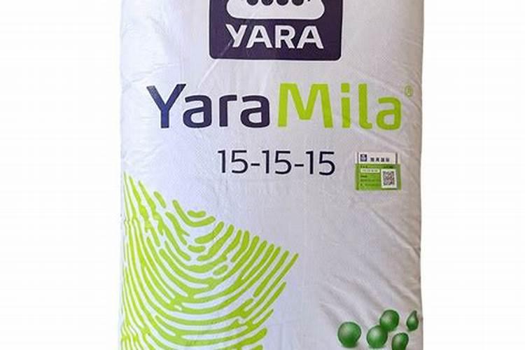 种植桃树时,每年要对其进行几次施肥？