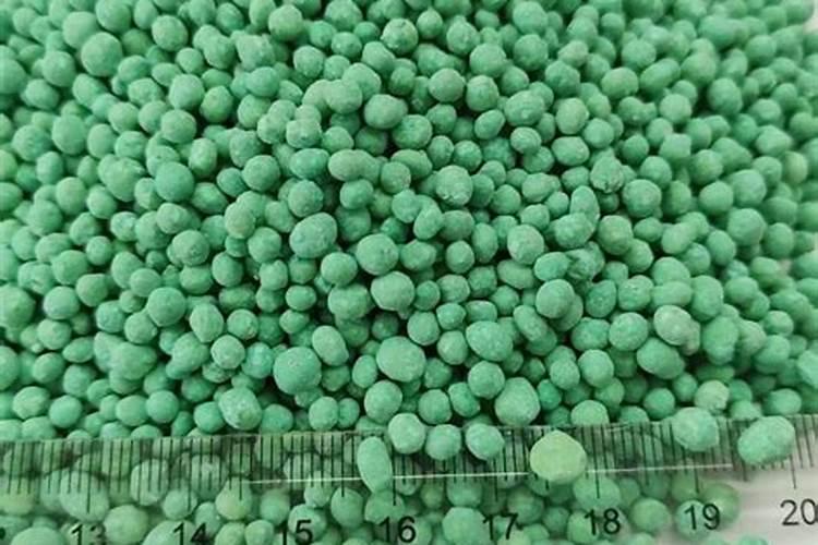 红薯需要怎样合理施肥,需要用复合肥吗？用什么牌子的比较好