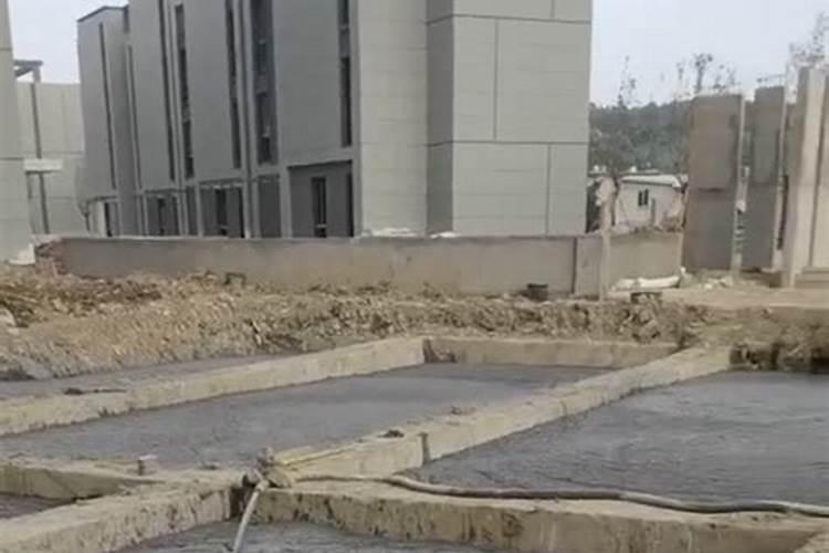 水稻在成长期时应该怎么给它增肥？