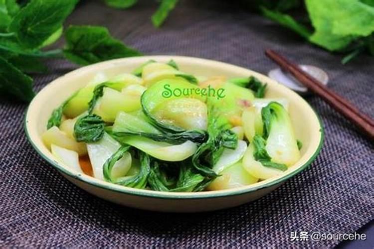 小青菜出苗几天用尿素