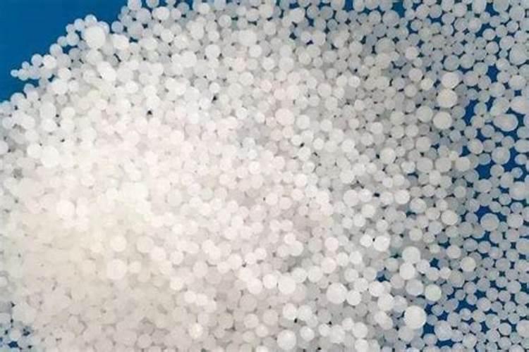 氮、磷、钾、尿素,对植物生长的作用各是什么？