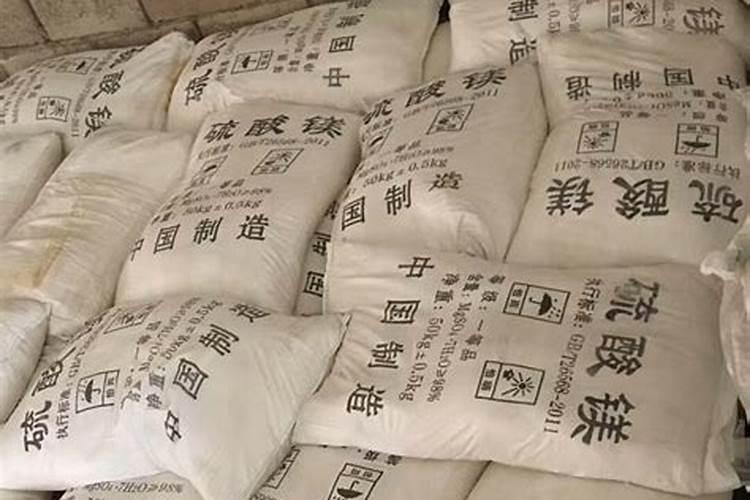 大棚施肥方法及注意事项 大棚施肥方法及注意事项有哪些