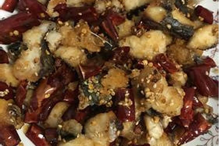 请问施用尿素应注意什么问题？