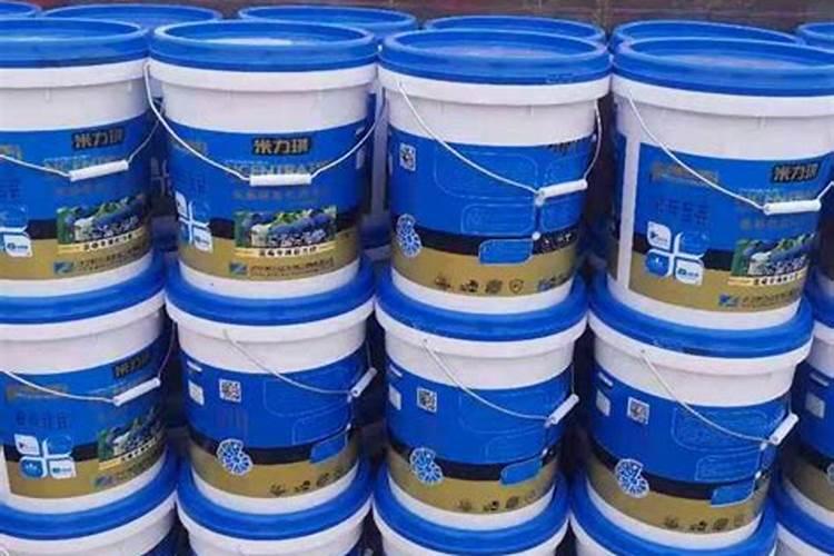 请问载植三年的苹果树什么时候施肥最好