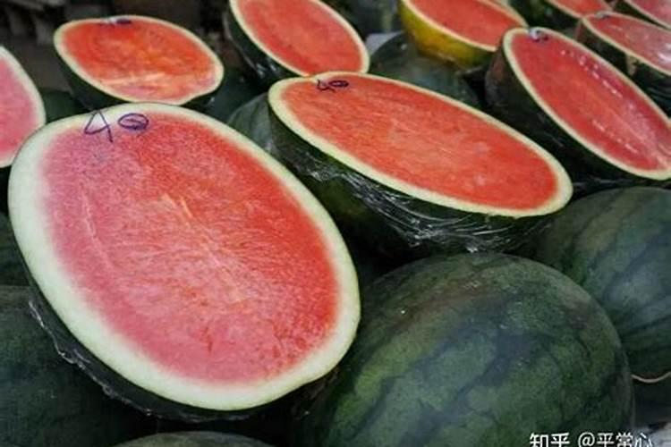 西瓜果实才一点点大就烂掉了,是哪里出问题了？